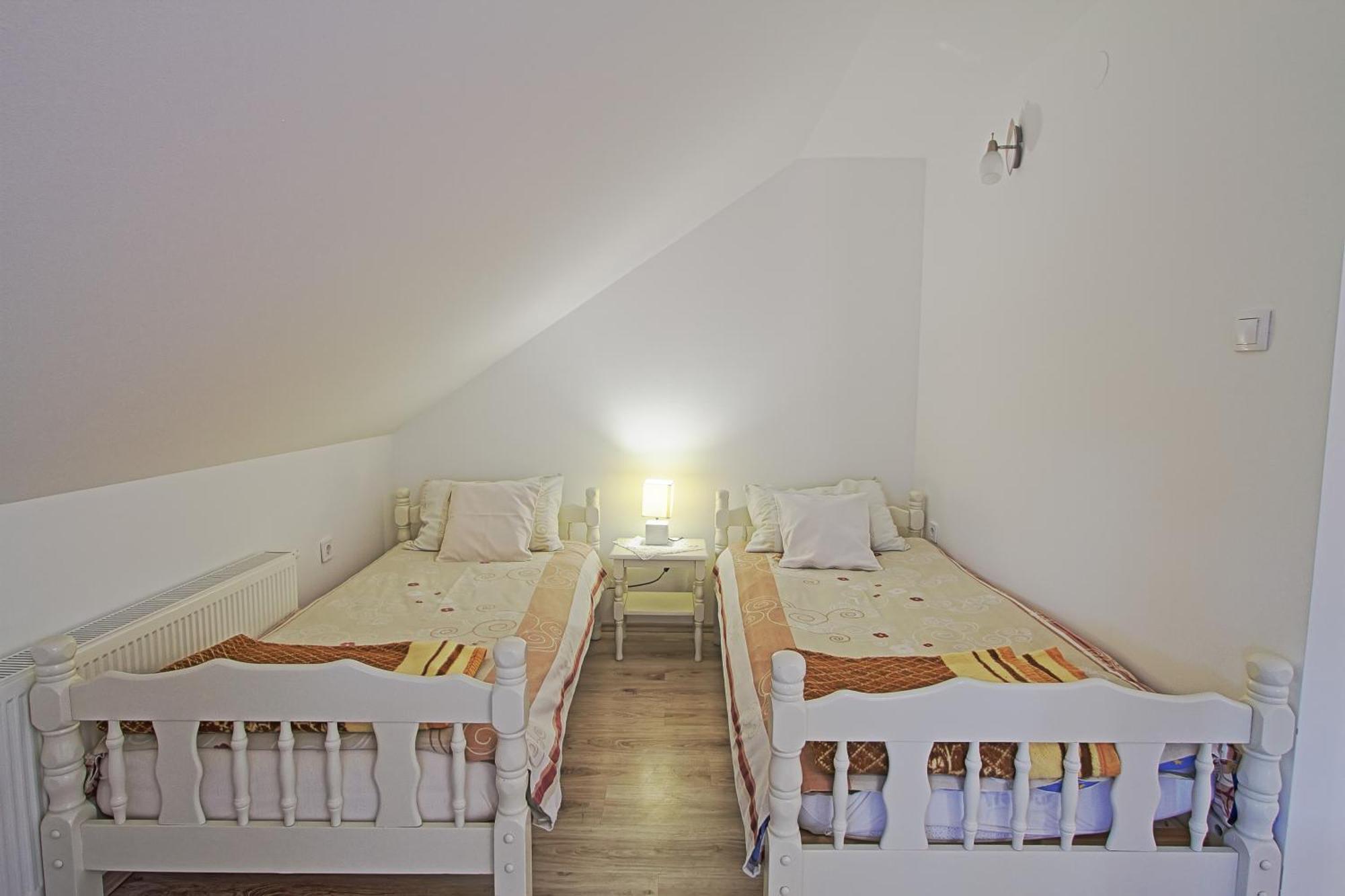 Guesthouse Viktorija Flat Otočac 外观 照片